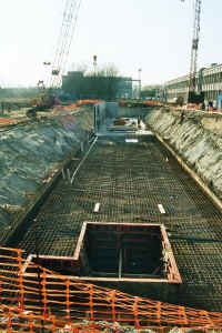 img019.jpg (105415 bytes)